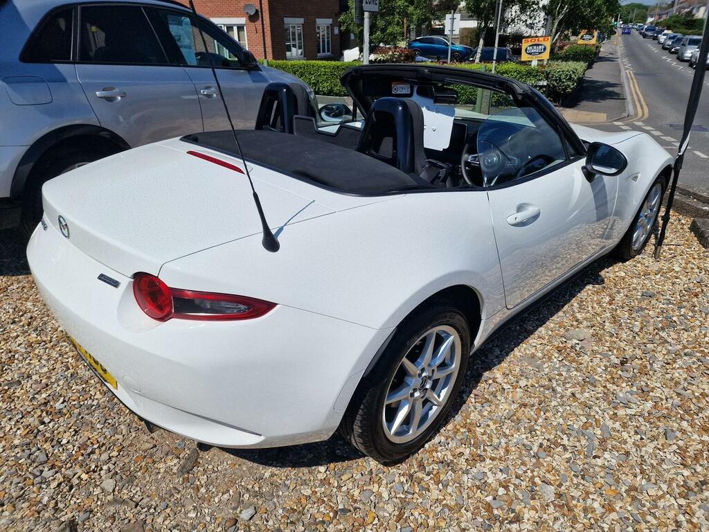 Mazda MX-5 Convertible 1.5 Skyactiv-g Se-l Nav Euro 6 20 YD18KGO White #4