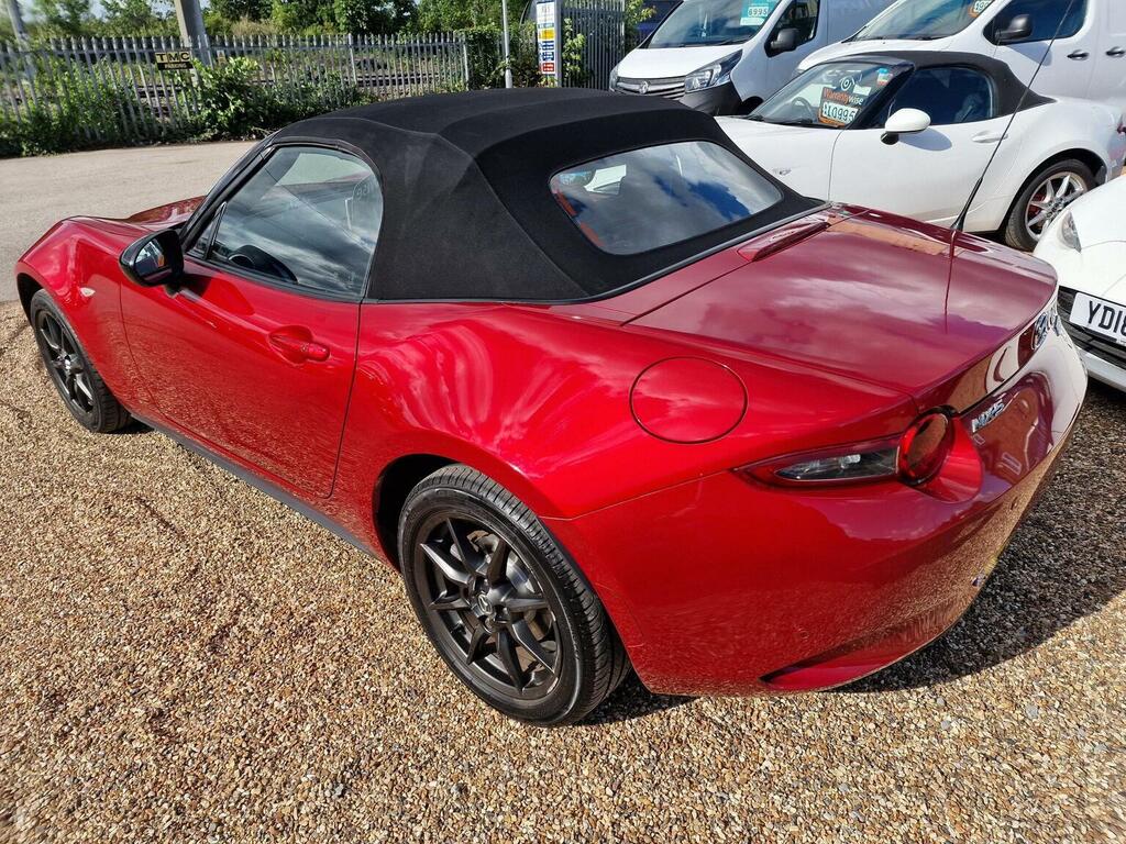 Mazda MX-5 Sport Tech Red #10