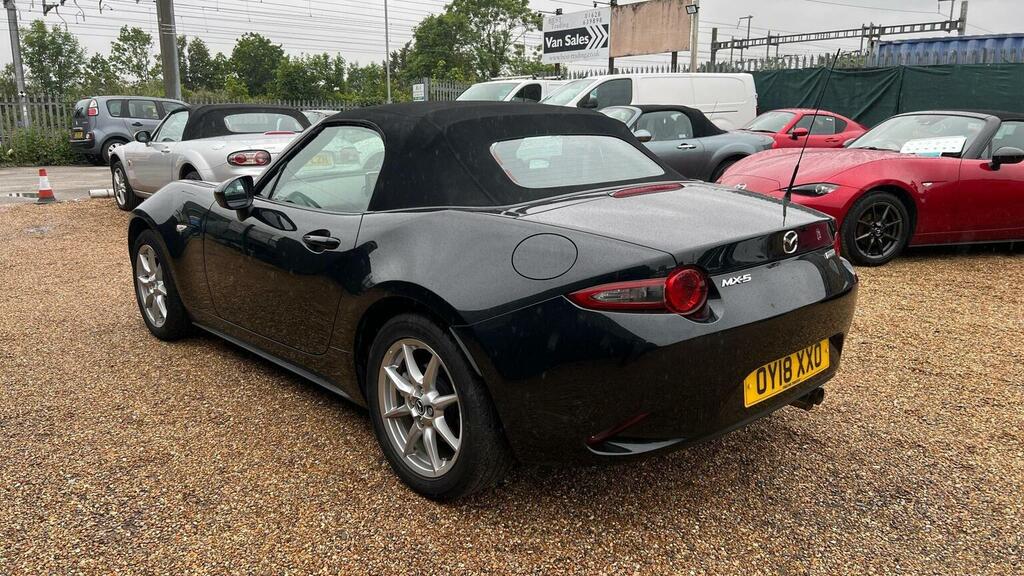 Mazda MX-5 2.0 Sport Nav Red #19