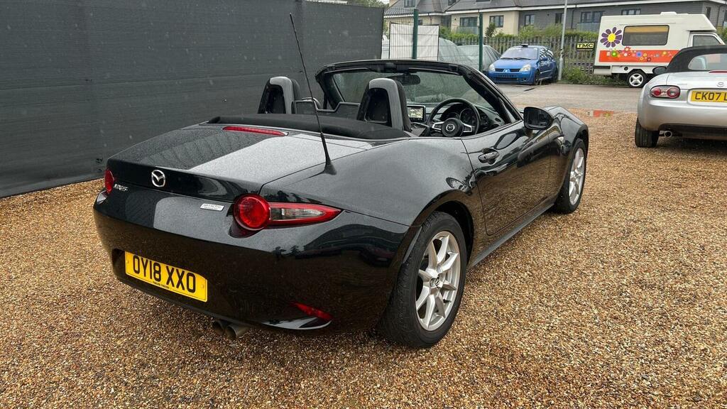 Mazda MX-5 2.0 Sport Nav Red #12