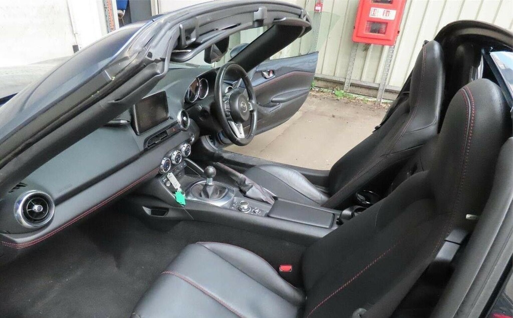 Mazda MX-5 RF 2.0 Skyactiv-g Sport Nav Euro 6 Blue #2
