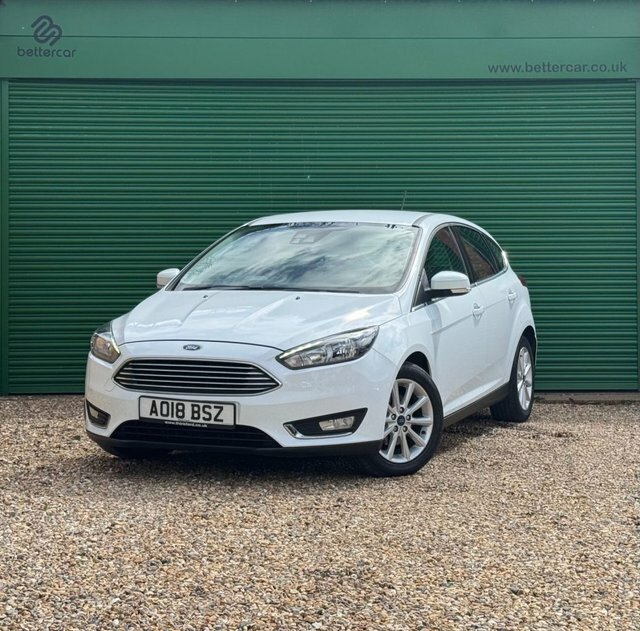 Ford Focus Ecoboost Titanium Hatchback White