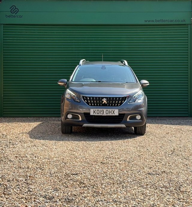 Peugeot 2008 Puretech Gpf Allure Suv Grey #2