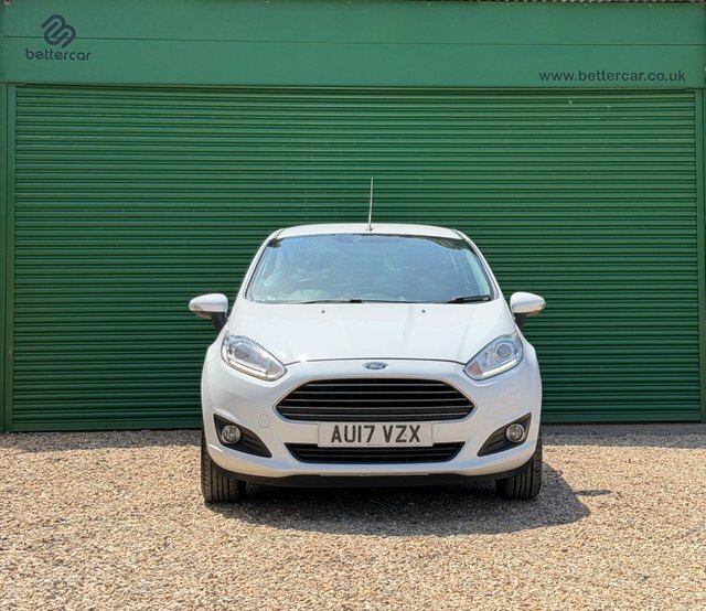 Ford Fiesta Zetec Hatchback White #2