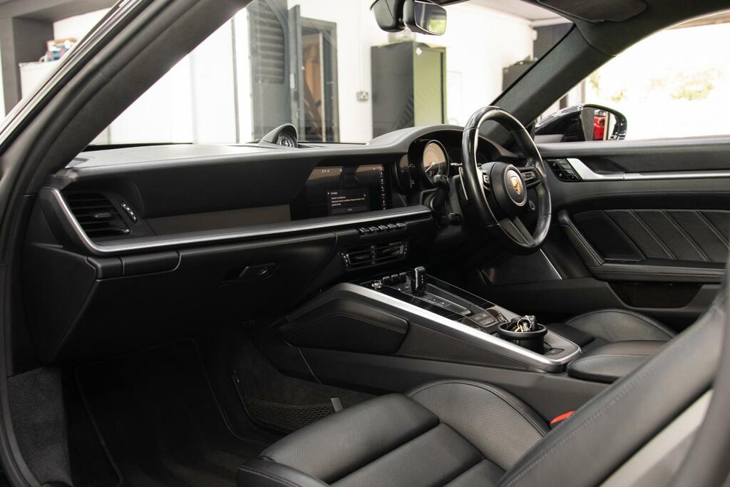 Porsche 911 911 Targa 4S Black #8