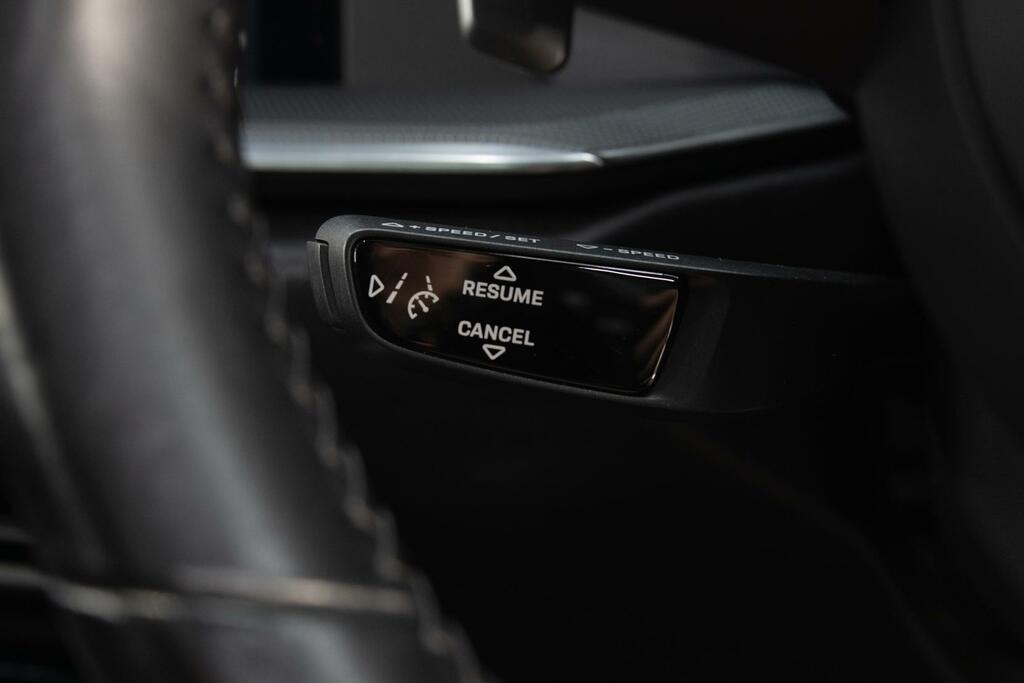 Porsche 911 911 Targa 4S Black #19