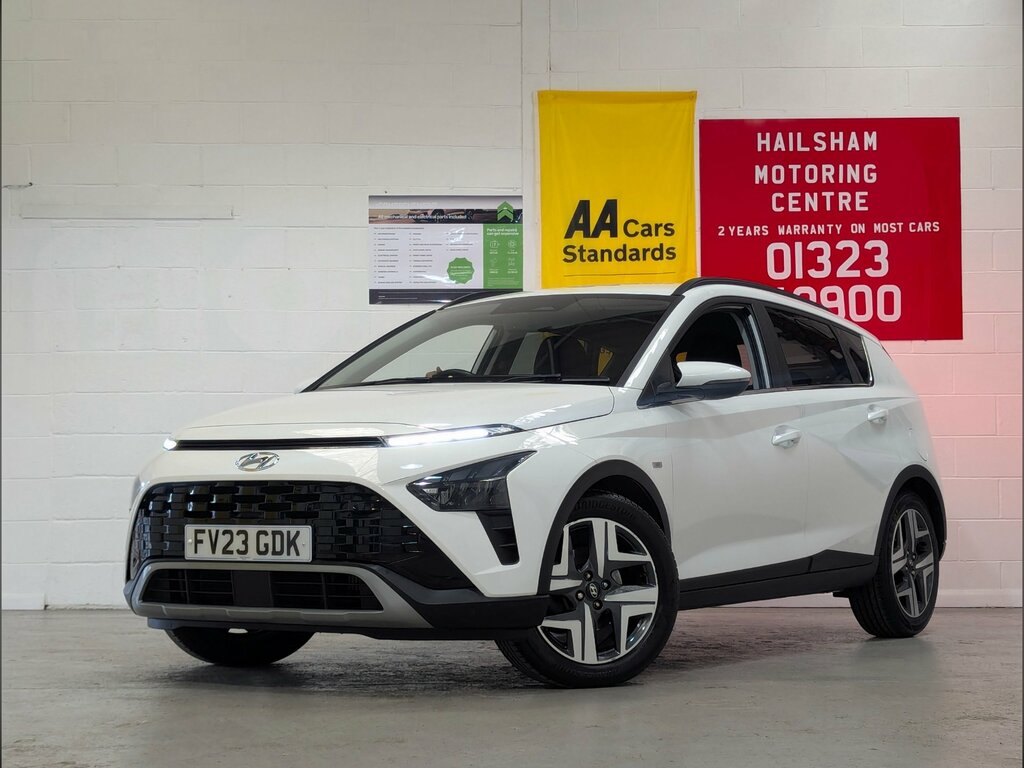 Hyundai Bayon 1.0 T-gdi Mhev Premium Suv Hybrid Manua FV23GDK White #2