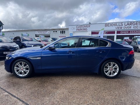 Jaguar XE Gtdi Prestige  Blue #5