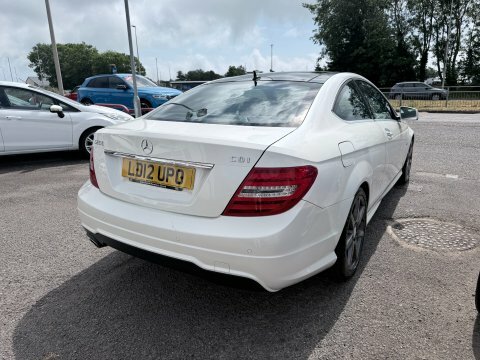 Mercedes-Benz C Class C250 Cdi Blueefficiency LD12UPO White #5