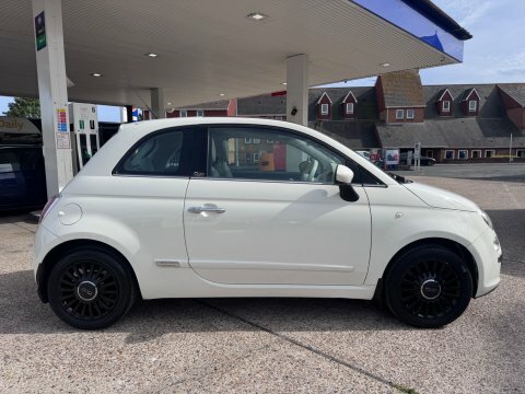Fiat 500 Lounge White #4