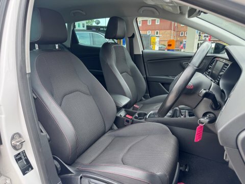 Seat Leon Tsi Fr Technology White #3