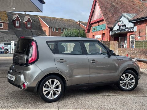 Kia Soul Connect Plus Silver #2