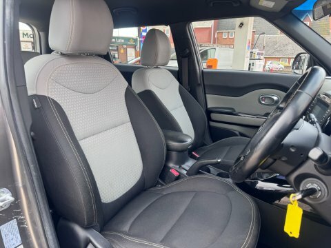 Kia Soul Connect Plus Silver #3