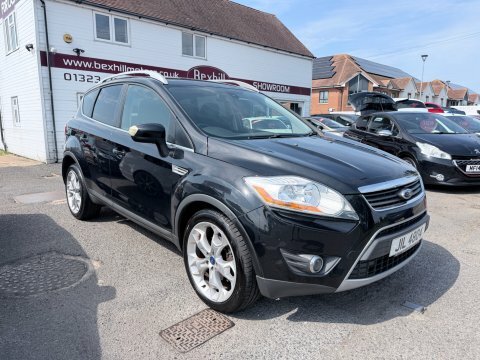 Ford Kuga 2.0 Titanium Tdci Black #4