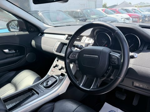 Land Rover Range Rover Evoque 2.0 Td4 Se YD67XAM Black #3