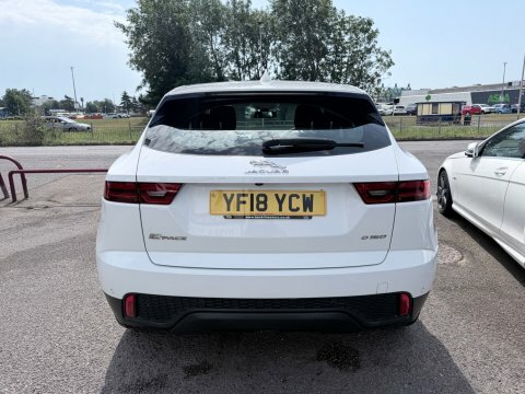 Jaguar E-Pace 2.0 Core White #5