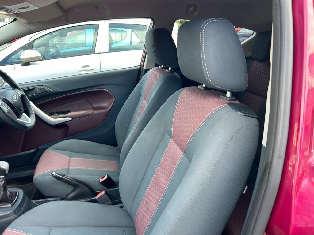 Ford Fiesta 1.4 Titanium Hatchback Black #14