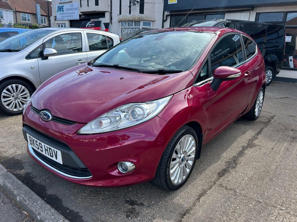 Ford Fiesta 1.4 Titanium Hatchback Black #3