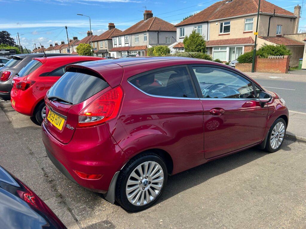 Ford Fiesta 1.4 Titanium Hatchback Black #7