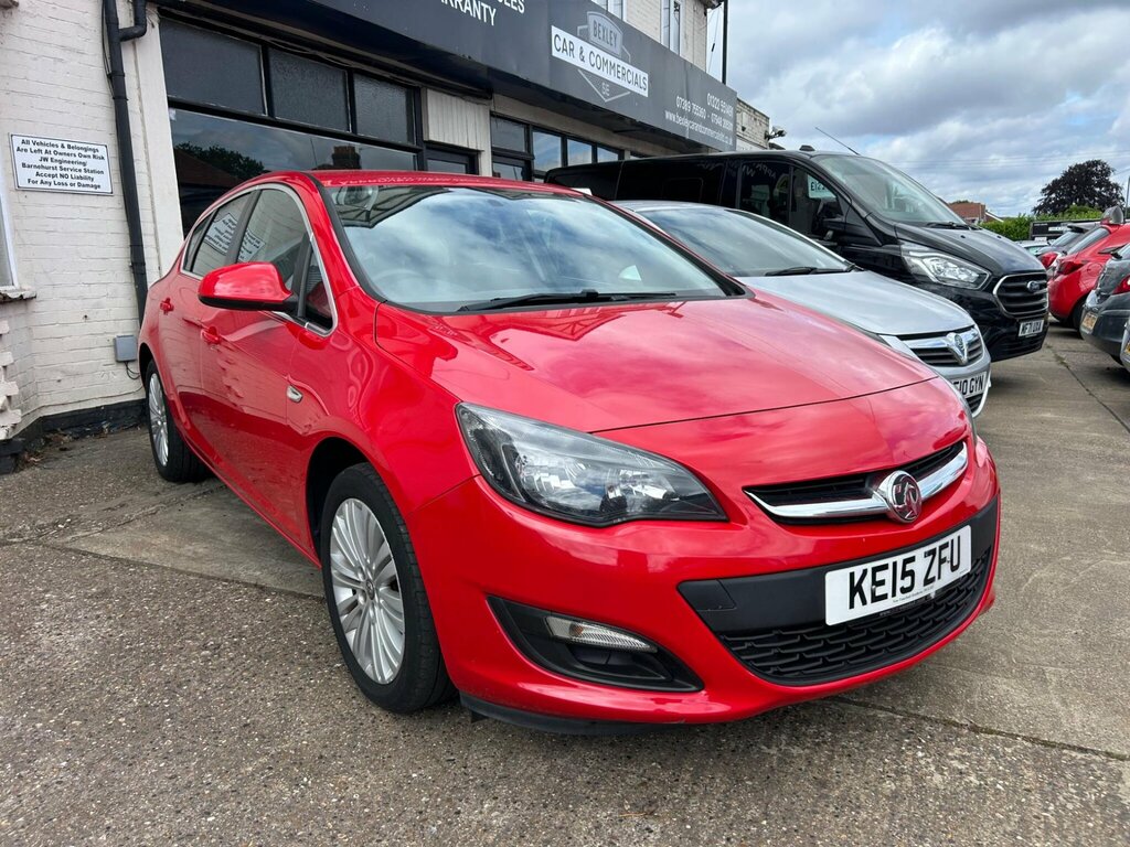 Vauxhall Astra 1.4I Excite Euro 6 Red
