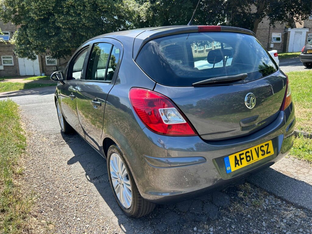 Vauxhall Corsa Hatchback 1.4 16V Excite Euro 5 Ac 201111 Silver #4