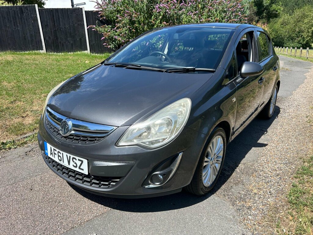 Vauxhall Corsa Hatchback 1.4 16V Excite Euro 5 Ac 201111 Silver #2
