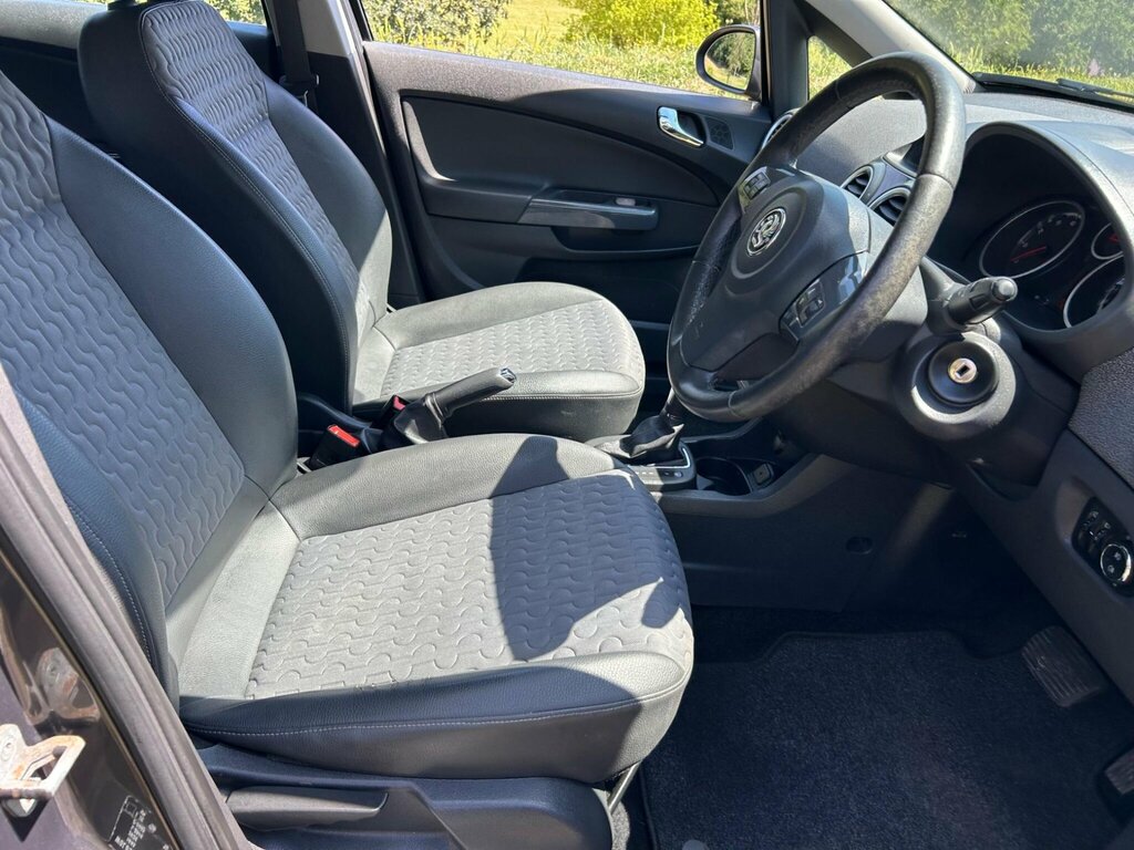 Vauxhall Corsa Hatchback 1.4 16V Excite Euro 5 Ac 201111 Silver #10