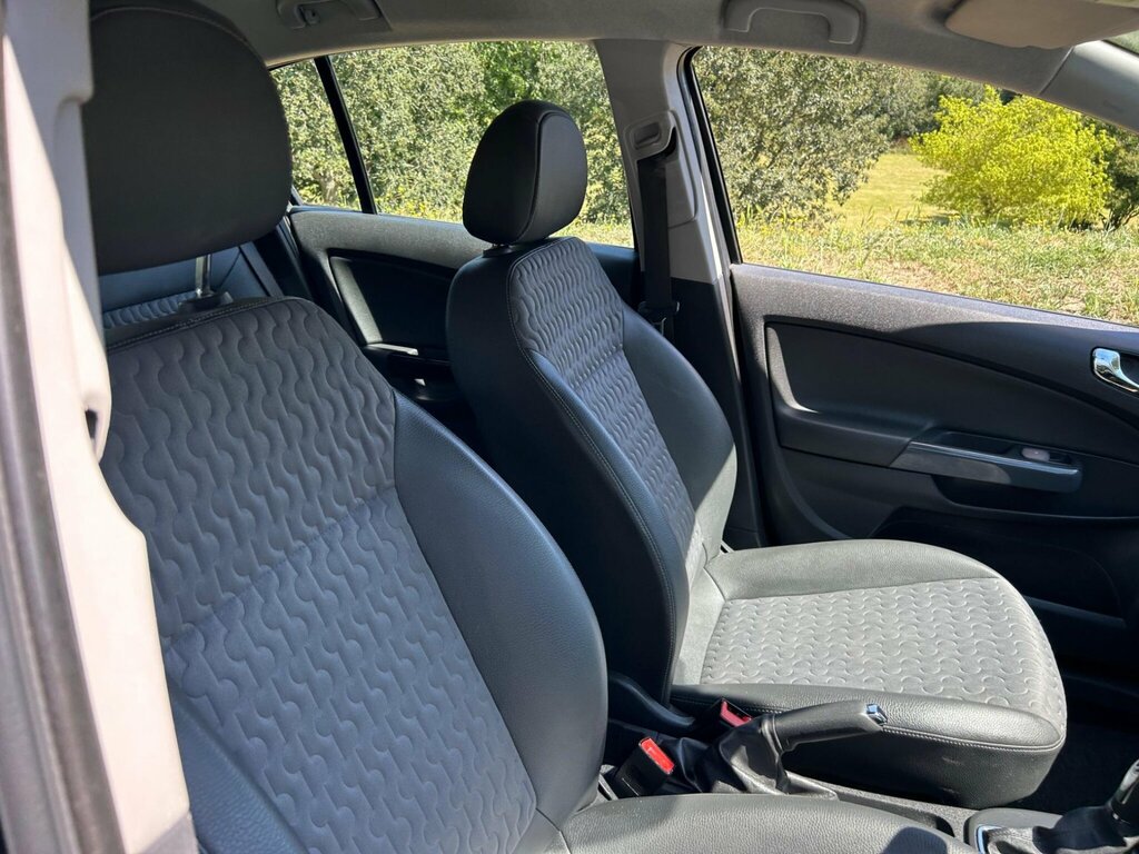 Vauxhall Corsa Hatchback 1.4 16V Excite Euro 5 Ac 201111 Silver #11