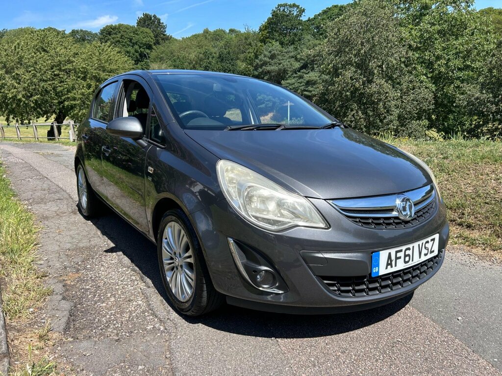 Vauxhall Corsa Hatchback 1.4 16V Excite Euro 5 Ac 201111 Silver #1