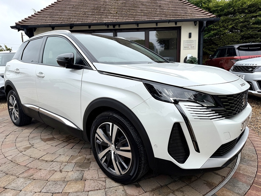 Peugeot 3008 Puretech Allure Premium Ulez White