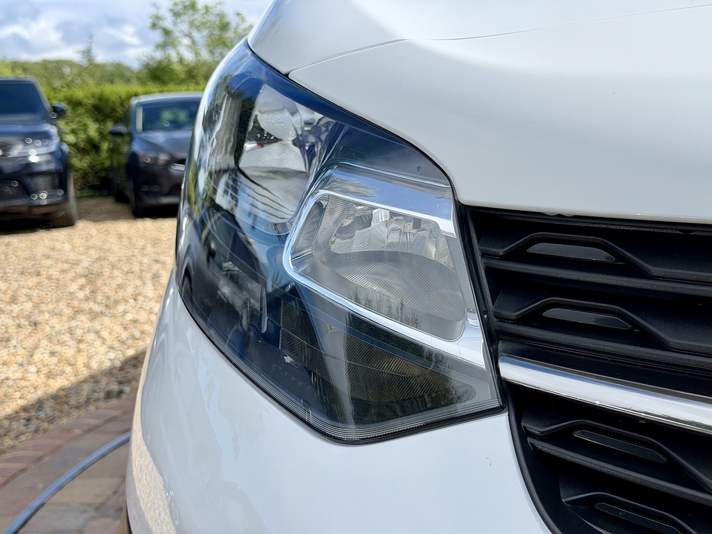 Vauxhall Vivaro Turbo D 2900 Prime Ulez White #4