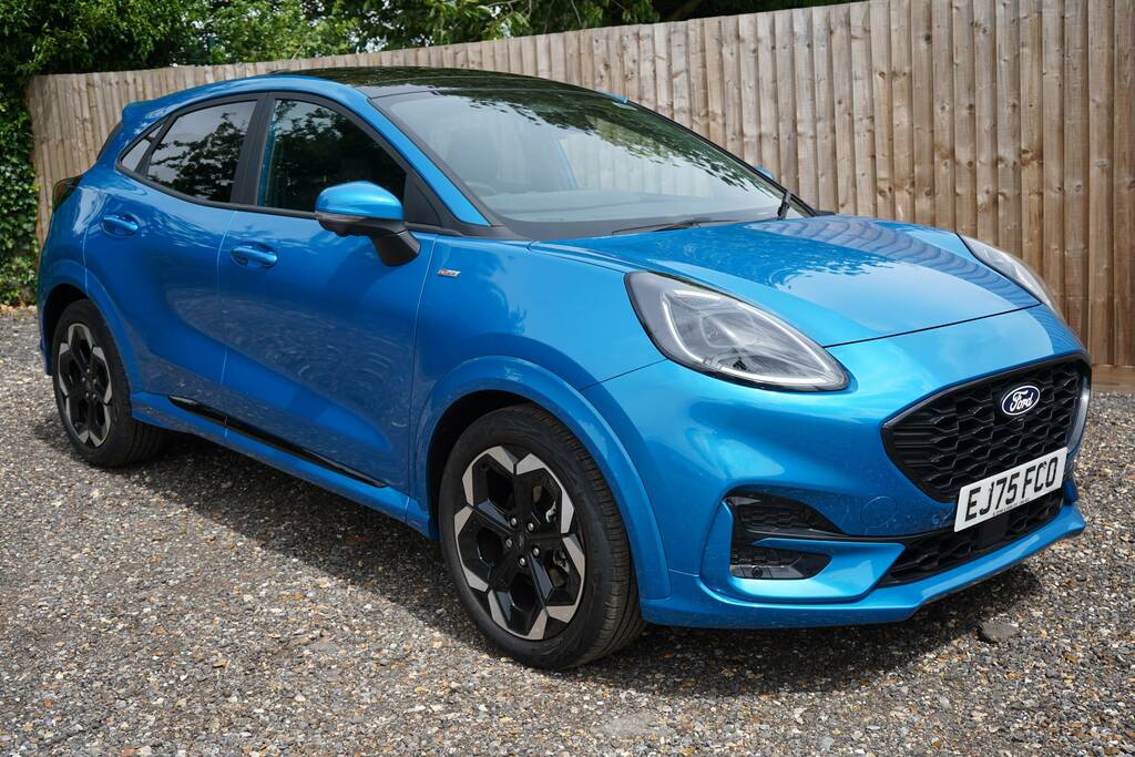 Ford Puma St-line X Blue