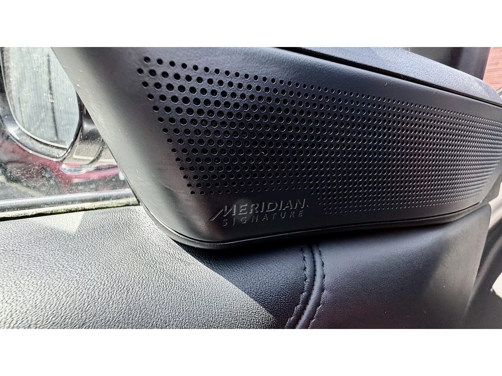 Land Rover Range Rover 3.0 P440e Black #12