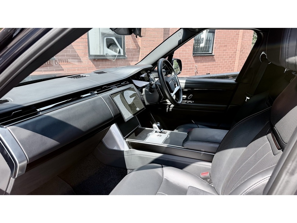 Land Rover Range Rover 3.0 P440e Black #13