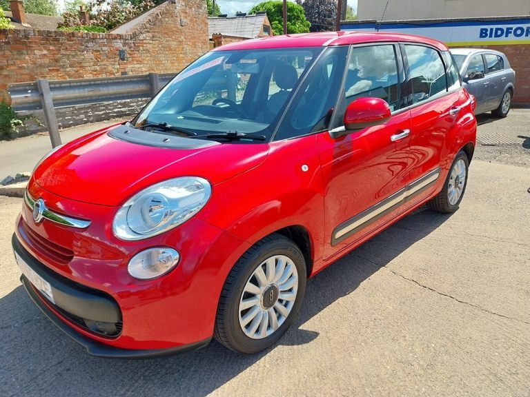 Fiat 500L Pop Star Red #4