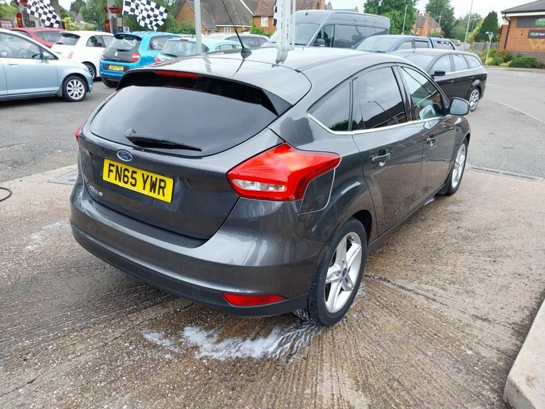 Ford Focus Zetec Tdci FN65YWR Grey #5