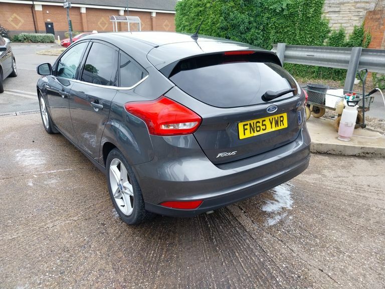 Ford Focus Zetec Tdci FN65YWR Grey #4