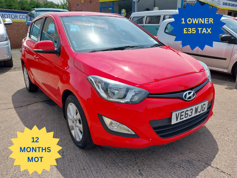 Hyundai I20 Active Red