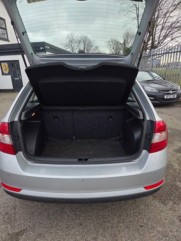 Skoda Rapid Spaceback Hatchback 1.2 Tsi Se Euro 5 201414 Silver #4