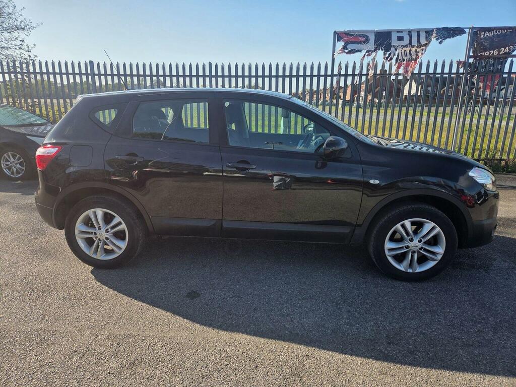 Nissan Qashqai 2.0 Acenta 2Wd Euro 5 Black #2