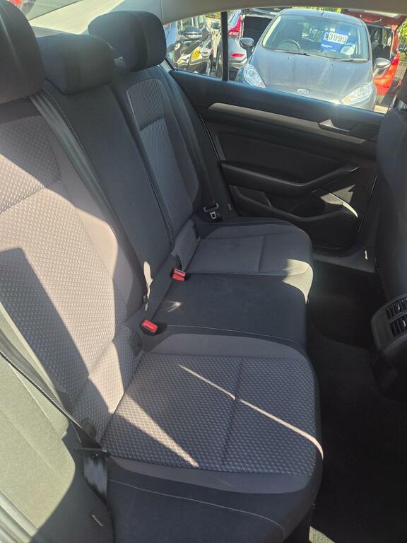 Volkswagen Passat 2L Gt Silver #24