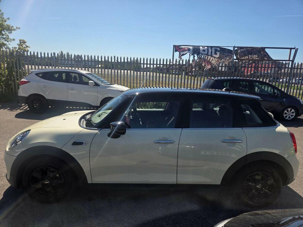 Mini Hatch Hatchback 1.5 Cooper Classic Euro 6 Ss 201 ND69AZG White #6