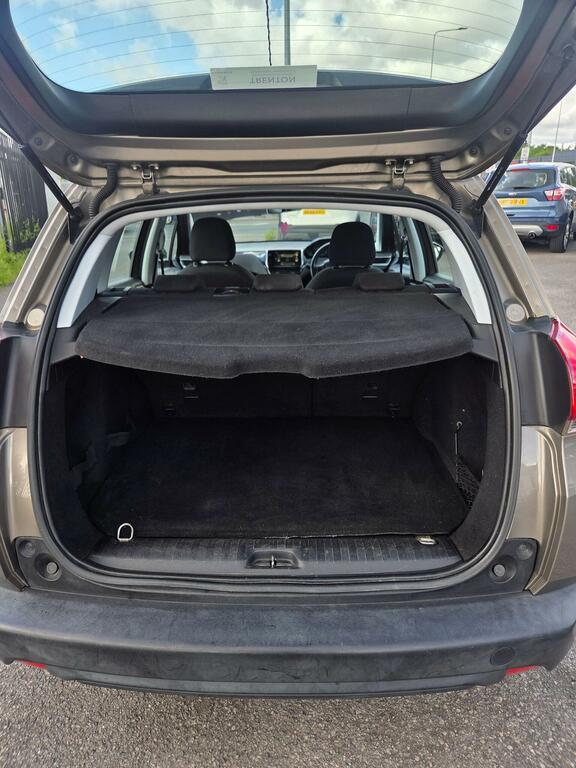 Peugeot 2008 1.6 Bluehdi Active Euro 6 Grey #4