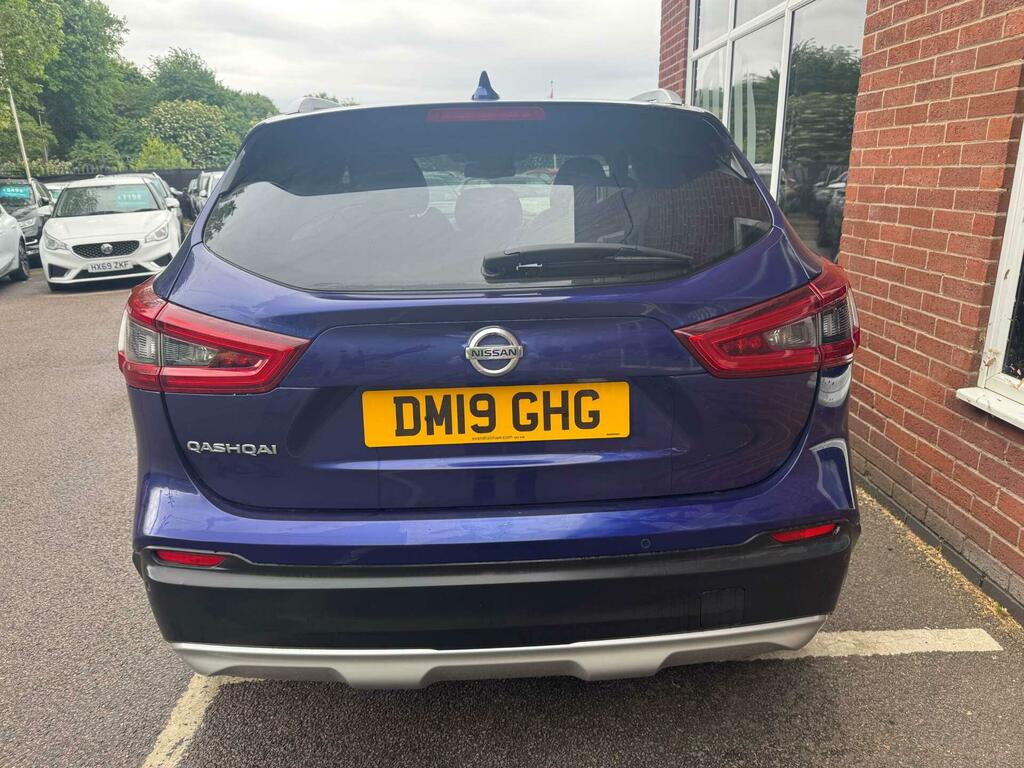 Nissan Qashqai 1.3 Dig-t N-motion Euro 6 Ss DM19GHG Blue #4