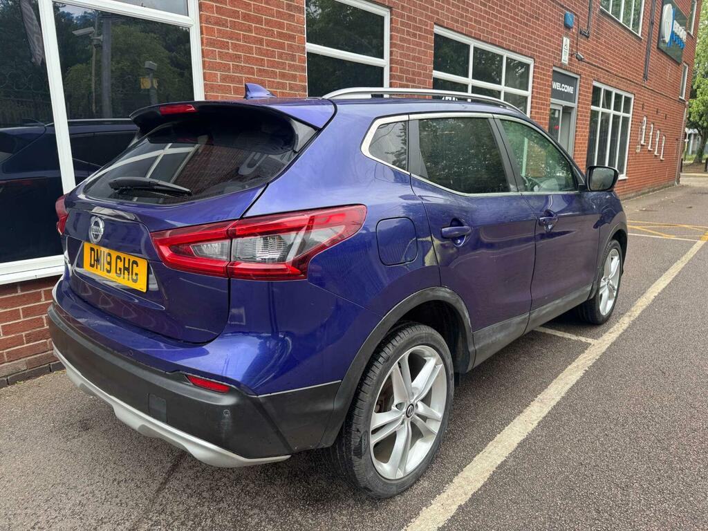 Nissan Qashqai 1.3 Dig-t N-motion Euro 6 Ss DM19GHG Blue #3
