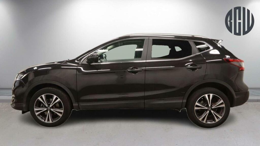 Nissan Qashqai N-connecta Black #6