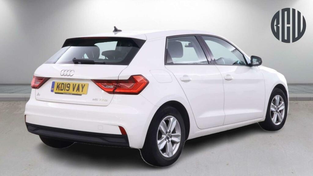 Audi A1 1.0 Tfsi 25 Se Sportback Euro 6 Ss KD19VAY White #4