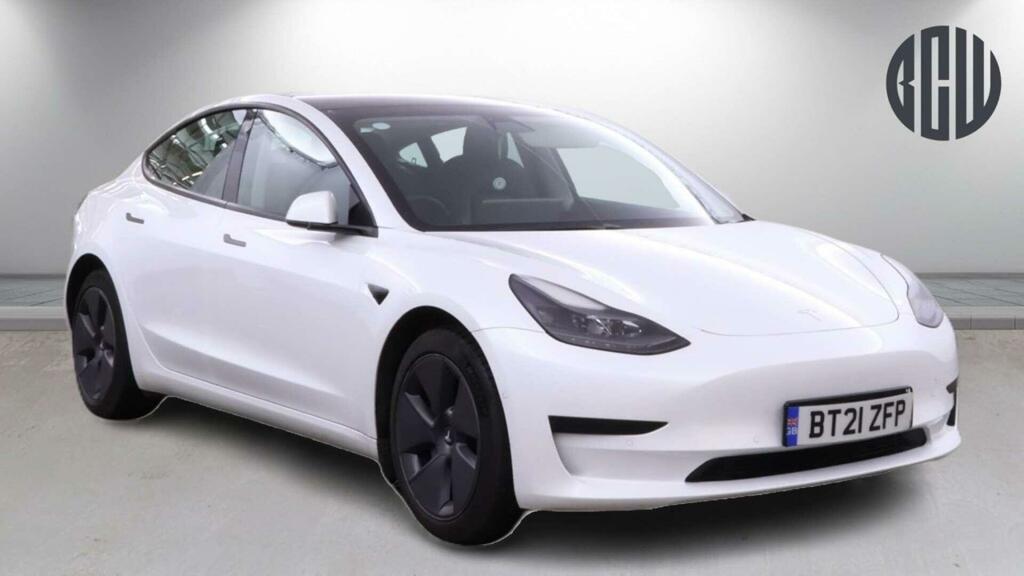 Tesla Model 3 Standard Range Plus Rwd White