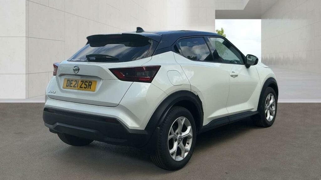 Nissan Juke 1.0 Dig-t N-connecta Euro 6 Ss DE21ZSR White #4