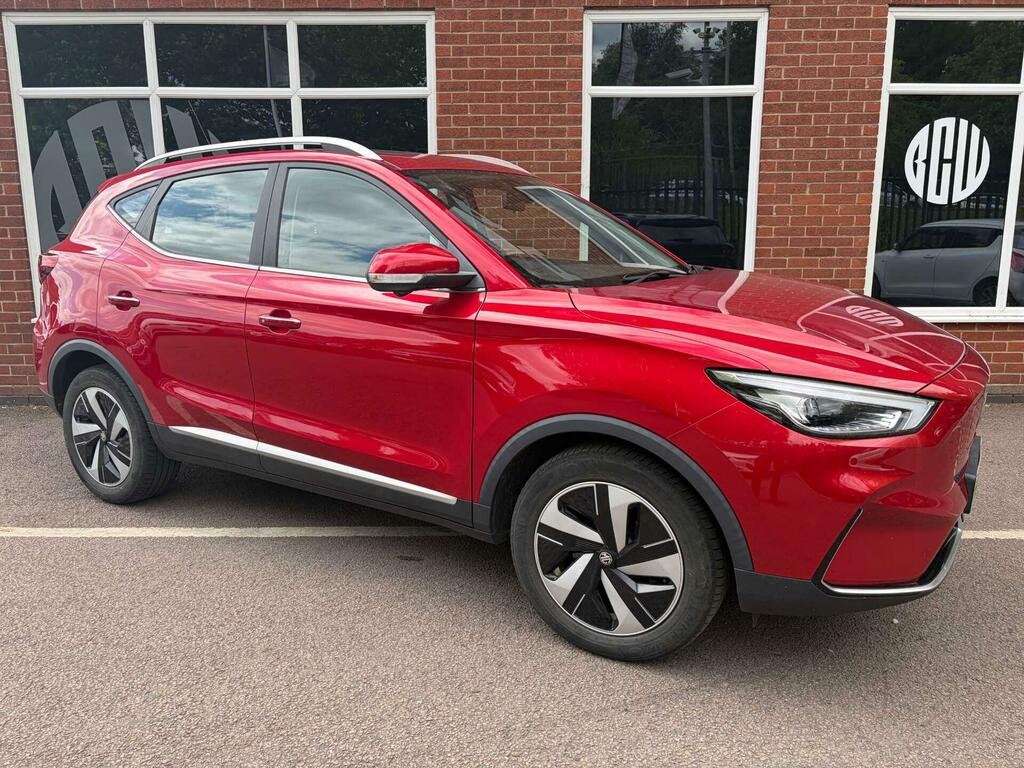 MG ZS 51.1Kwh Trophy Red